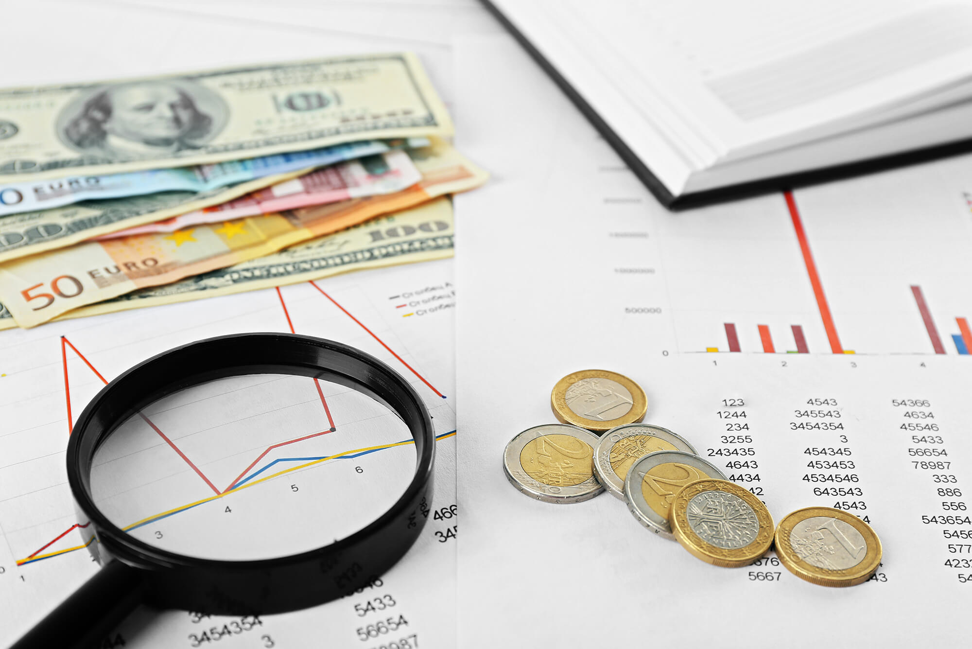 الاستثمار بمبلغ صغير، زيادة الدخل الشهري، طرق الاستثمار في السعودية، كيف تبدأ الاستثمار، أفضل استثمارات 2025، الحرية المالية، مصادر الدخل المتعدد، الاستثمار في الأسهم، الاستثمار في العقار