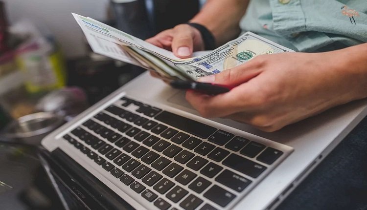 الاستثمار في المهارات الرقمية